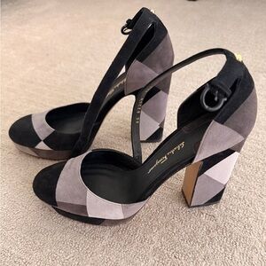 Salvatore Ferragamo Black and Gray Geometric Heels